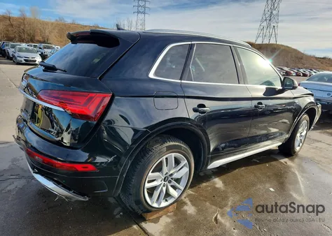 2022 Audi Q5 Premium 45 z USA, uszkodzony, nr VIN WA1GAAFY3N2053277